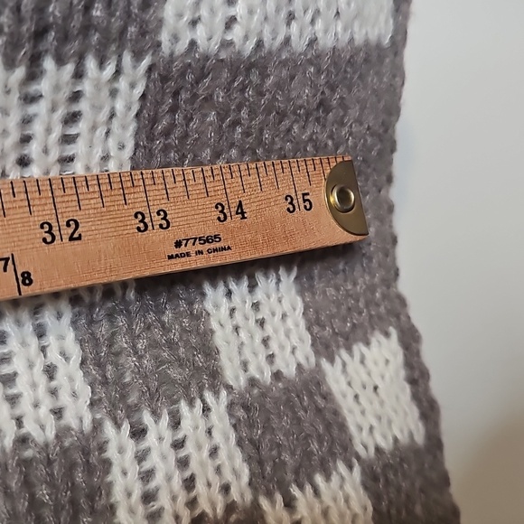 Bibi Boutique Oversized Plus Size Chunky Knit Open Faced Cardigan Sweater - Picture 5 of 9